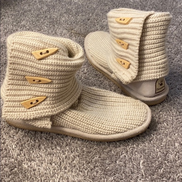 Bear paw knit slip on boots - Picture 3 of 7